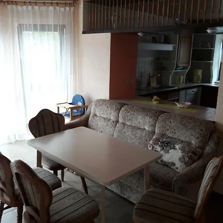 Ferienhaus Kaden בית נופש *